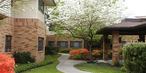 West Hills Village Senior Residence .